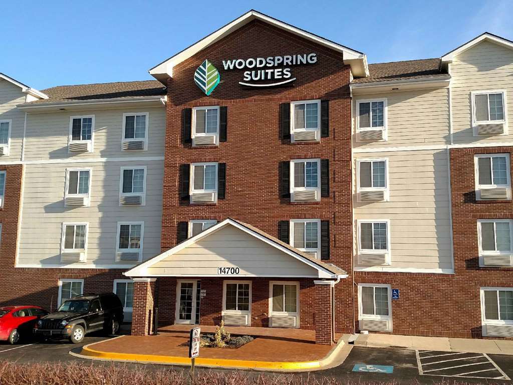 Woodspring Suites Kansas City レネックサ エクステリア 写真