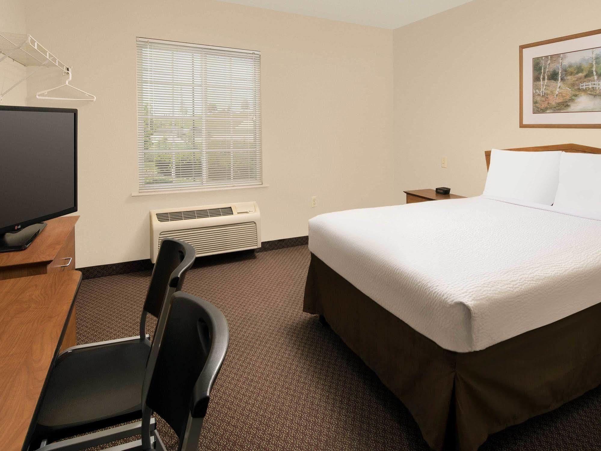 Woodspring Suites Kansas City レネックサ エクステリア 写真