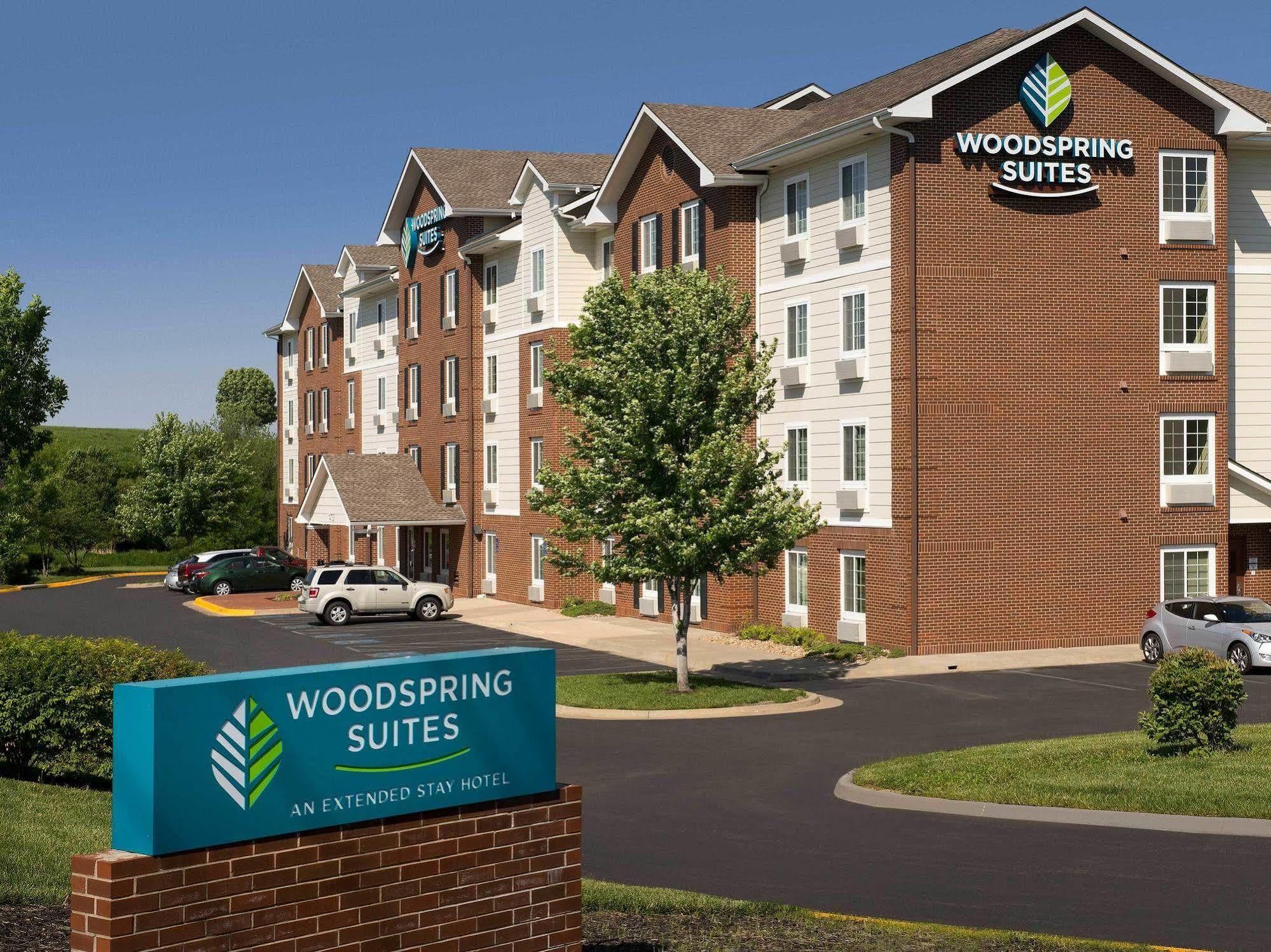 Woodspring Suites Kansas City レネックサ エクステリア 写真